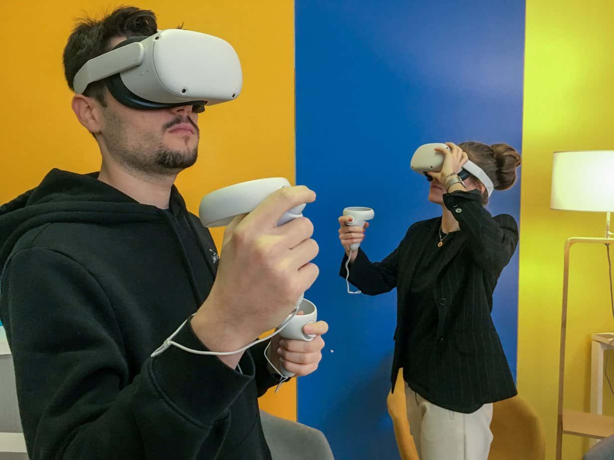 photo casque de réalité virtuelle